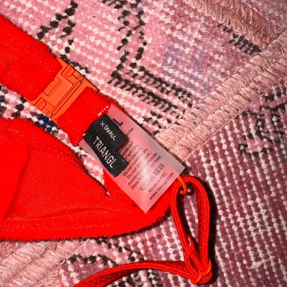 triangl swim top - Picture 2 of 3